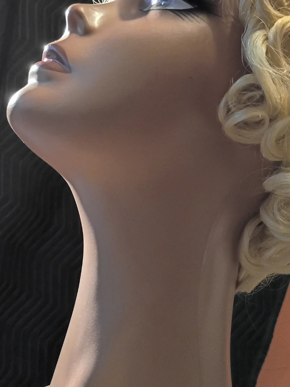 Blonde Curly Clip-In Hairpiece - Natural Blonde Styling